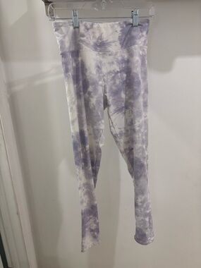 LA Winner Tie-Dye Ankle Leggings Purple White Laser Cut Elastic Waist Women